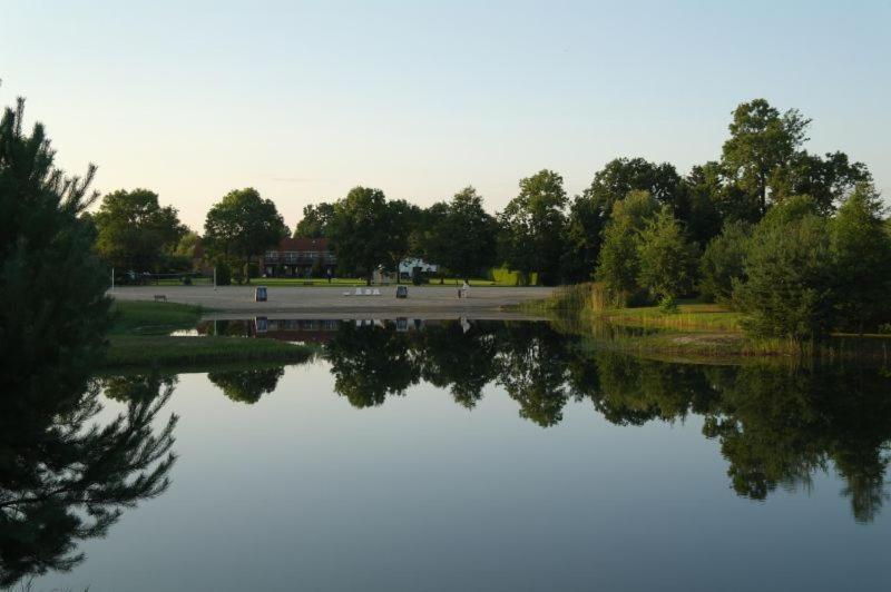 Ferienpark Mecklenburg Ziegendorf Exterior photo